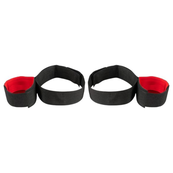 You2Toys - Hände zu den Schenkeln